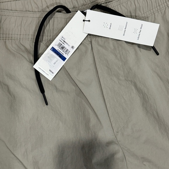 Calvin Klein Men’s Core Plus Nylon Jogger Pants in vintage khaki NWT XL - Picture 3 of 3